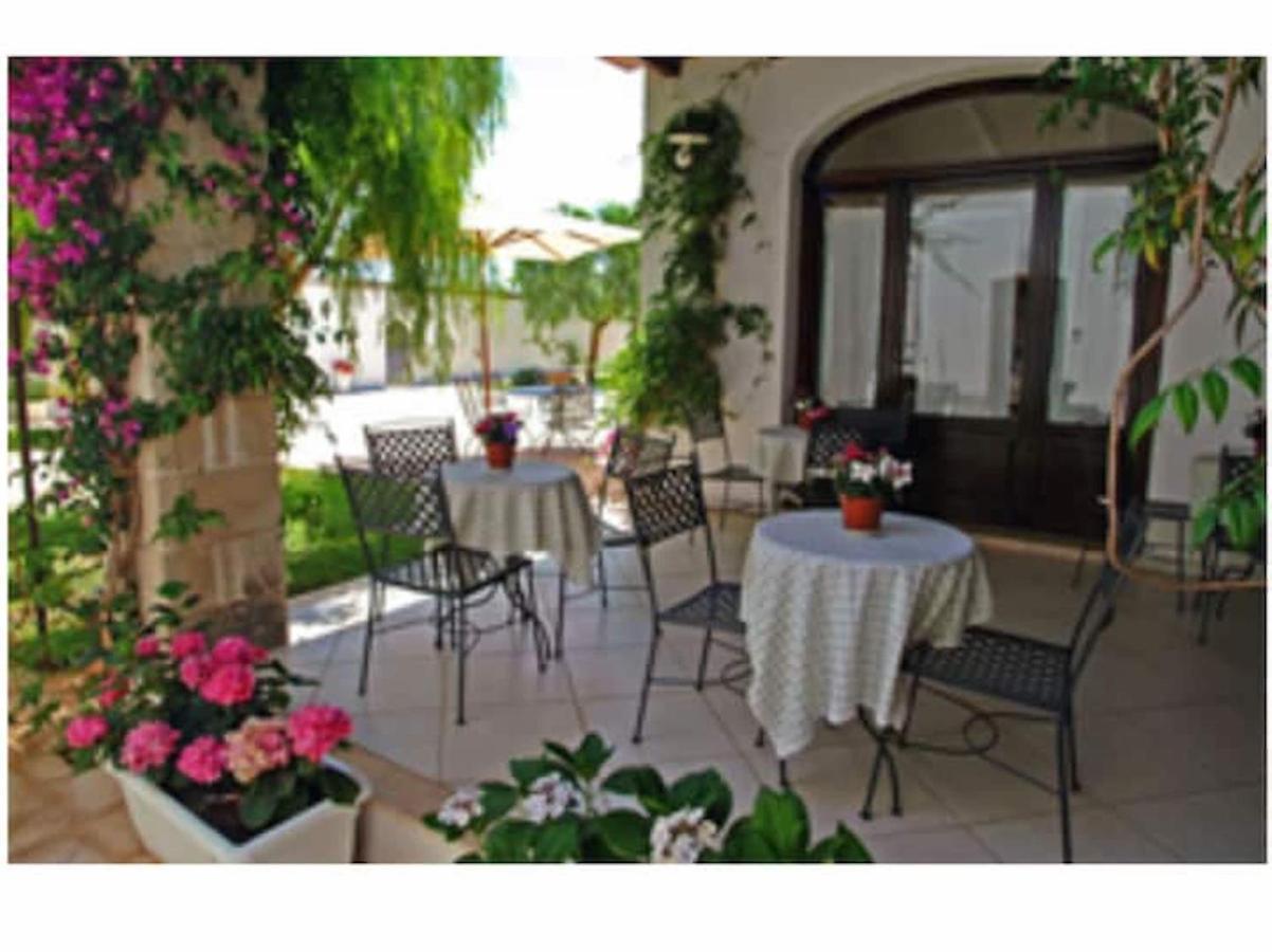 Room In Bb - Stunning Quadruple Room In Ancient Masseria Near The Sea In A Quiet Olive Trees Ostuni Esterno foto