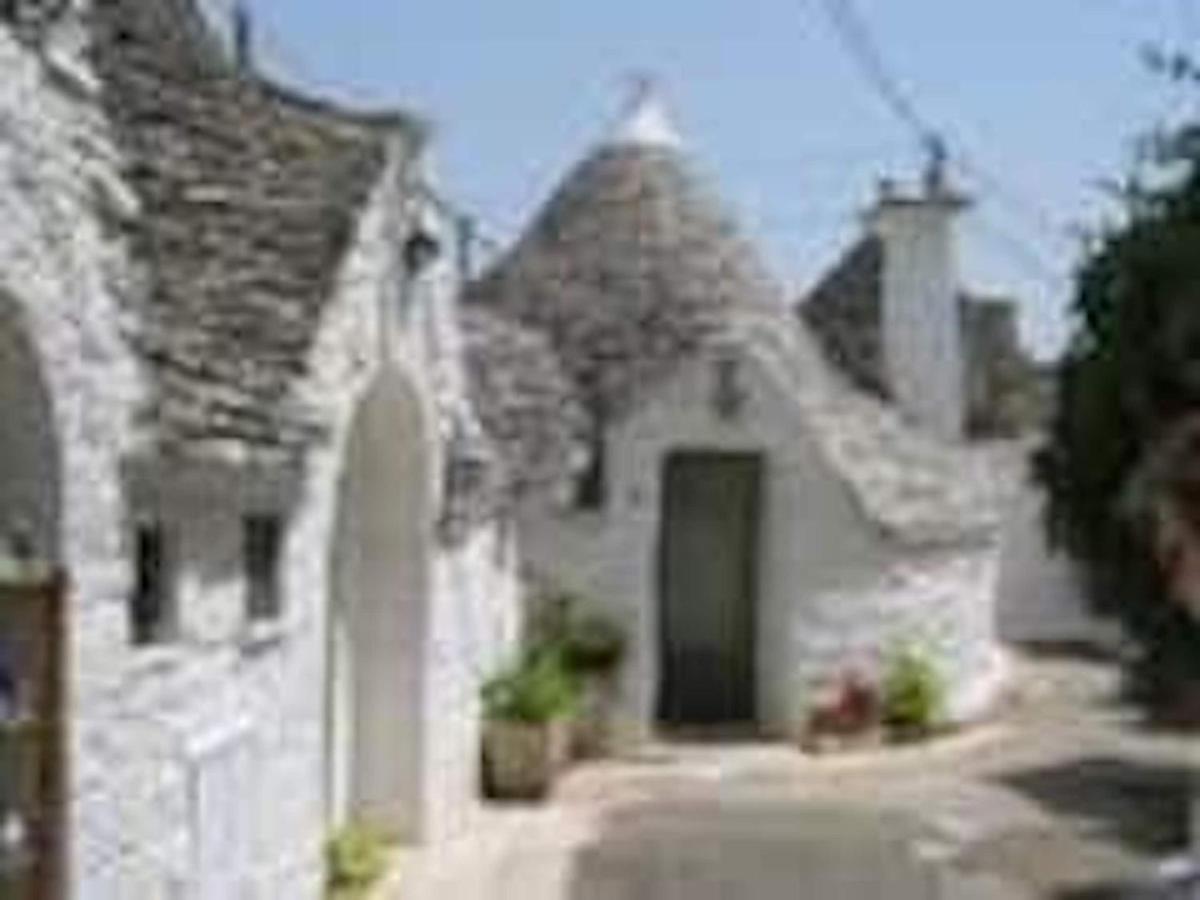 Room In Bb - Stunning Quadruple Room In Ancient Masseria Near The Sea In A Quiet Olive Trees Ostuni Esterno foto