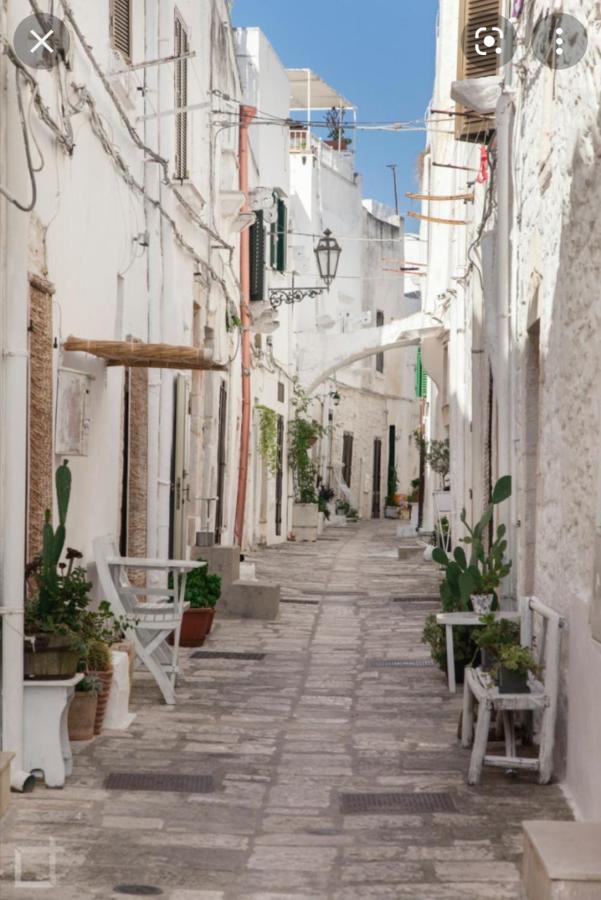 Room In Bb - Stunning Quadruple Room In Ancient Masseria Near The Sea In A Quiet Olive Trees Ostuni Esterno foto